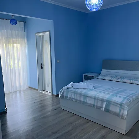 Gregor Penzion Tushemisht