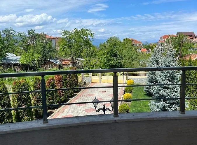 Gregor Guest house Tushemisht